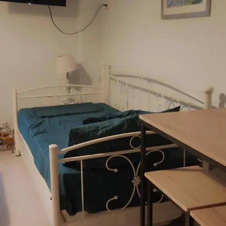 Alice House 1 * Amarynthos