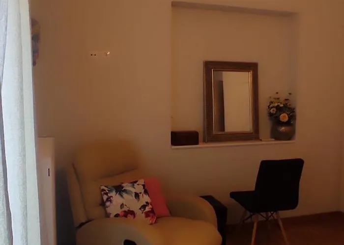 Apartment Alice House 1 *